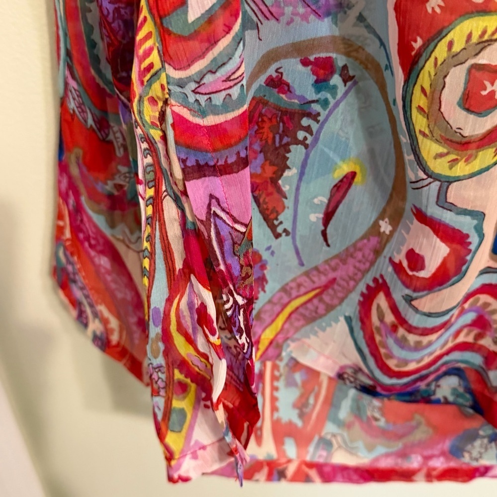 TravelSmith Sheer Paisley Tunic Blouse Size L Boho V-Neck Lightweight - Picture 5 of 8